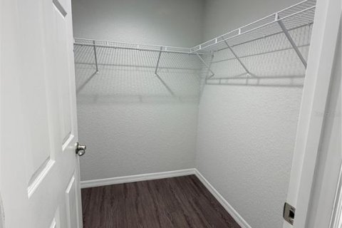 Villa ou maison à louer à Summerfield, Floride: 3 chambres, 122.82 m2 № 2418495 - photo 4