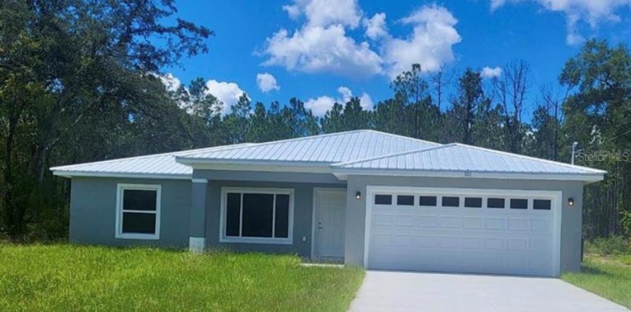 Villa ou maison à Summerfield, Floride 3 chambres, 122.82 m2 № 2418495