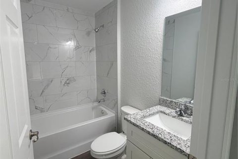 Villa ou maison à louer à Summerfield, Floride: 3 chambres, 122.82 m2 № 2418495 - photo 11