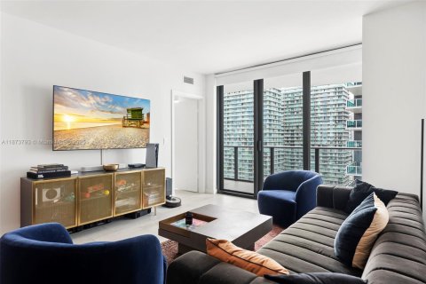 Condominio en venta en Miami, Florida, 2 dormitorios, 80.64 m2 № 1982831 - foto 3