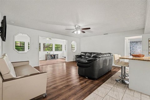 Villa ou maison à vendre à Spring Hill, Floride: 3 chambres, 116.59 m2 № 2233430 - photo 6