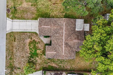 Villa ou maison à vendre à Spring Hill, Floride: 3 chambres, 116.59 m2 № 2233430 - photo 30