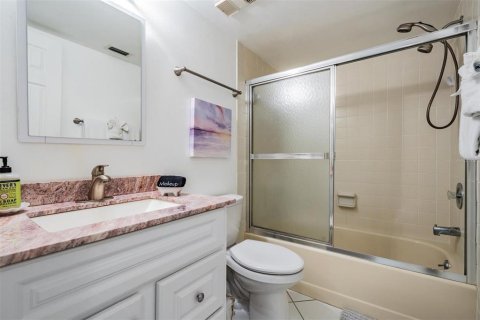 Copropriété à vendre à Saint Petersburg, Floride: 2 chambres, 87.79 m2 № 2238417 - photo 19
