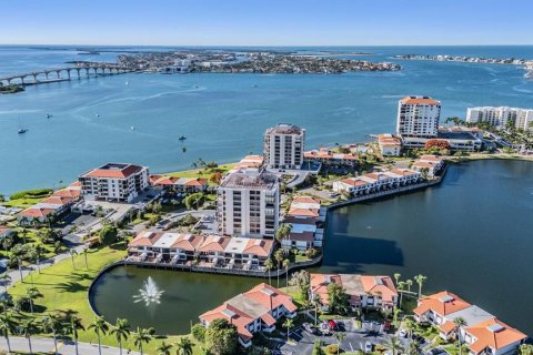 Copropriété à vendre à Saint Petersburg, Floride: 2 chambres, 87.79 m2 № 2238417 - photo 27