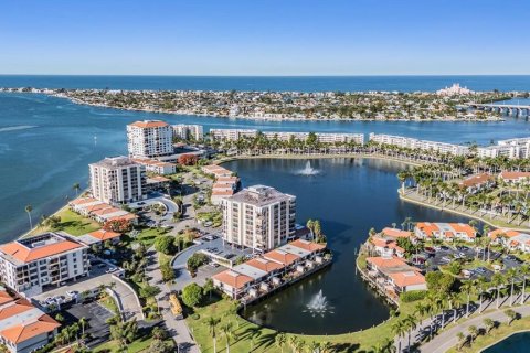 Copropriété à vendre à Saint Petersburg, Floride: 2 chambres, 87.79 m2 № 2238417 - photo 3