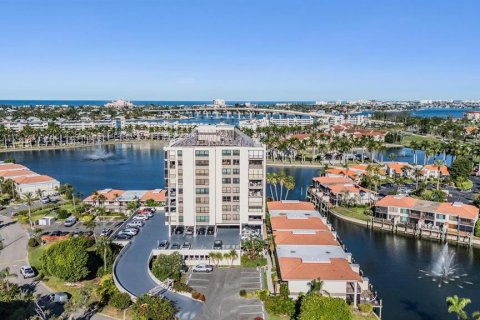 Copropriété à vendre à Saint Petersburg, Floride: 2 chambres, 87.79 m2 № 2238417 - photo 2