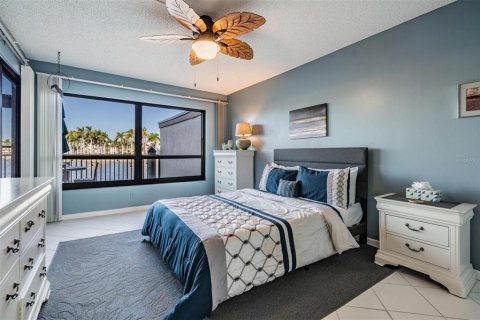 Copropriété à vendre à Saint Petersburg, Floride: 2 chambres, 87.79 m2 № 2238417 - photo 14