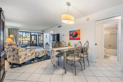 Copropriété à vendre à Saint Petersburg, Floride: 2 chambres, 87.79 m2 № 2238417 - photo 13