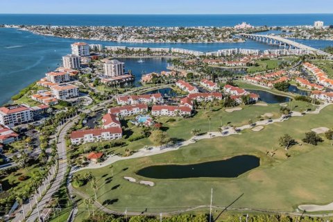 Copropriété à vendre à Saint Petersburg, Floride: 2 chambres, 87.79 m2 № 2238417 - photo 26