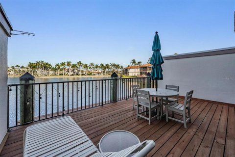 Copropriété à vendre à Saint Petersburg, Floride: 2 chambres, 87.79 m2 № 2238417 - photo 23