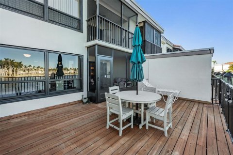 Copropriété à vendre à Saint Petersburg, Floride: 2 chambres, 87.79 m2 № 2238417 - photo 25