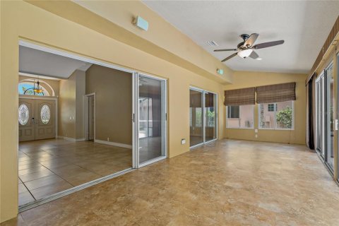 Casa en venta en New Port Richey, Florida, 4 dormitorios, 230.49 m2 № 1806741 - foto 26