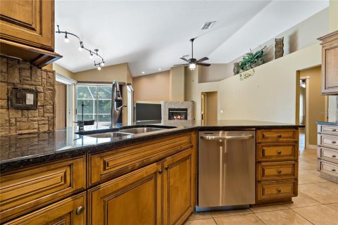 Casa en venta en New Port Richey, Florida, 4 dormitorios, 230.49 m2 № 1806741 - foto 15