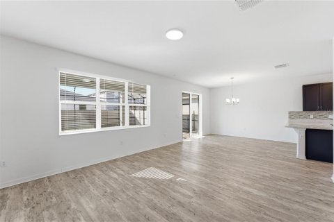 Купить виллу или дом в Клермон, Флорида 8 комнат, 225.29м2, № 2094229 - фото 7