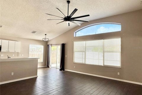 Casa en venta en Tampa, Florida, 3 dormitorios, 170.75 m2 № 1915362 - foto 5