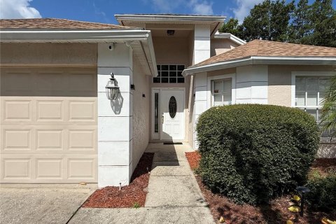 Casa en venta en Tampa, Florida, 3 dormitorios, 170.75 m2 № 1915362 - foto 3