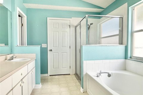 Casa en venta en Tampa, Florida, 3 dormitorios, 170.75 m2 № 1915362 - foto 12