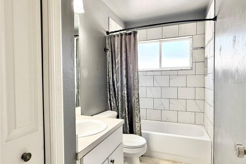 Casa en venta en Tampa, Florida, 3 dormitorios, 170.75 m2 № 1915362 - foto 20