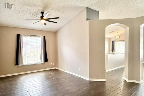 Casa en venta en Tampa, Florida, 3 dormitorios, 170.75 m2 № 1915362 - foto 15