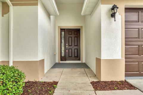 Villa ou maison à vendre à Kissimmee, Floride: 4 chambres, 175.96 m2 № 1803241 - photo 2