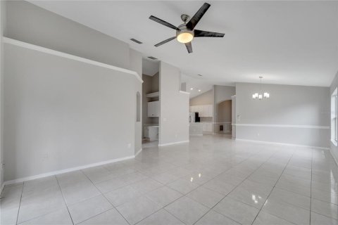Villa ou maison à vendre à Kissimmee, Floride: 4 chambres, 175.96 m2 № 1803241 - photo 29