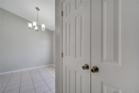 Villa ou maison à vendre à Kissimmee, Floride: 4 chambres, 175.96 m2 № 1803241 - photo 20