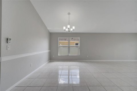 Villa ou maison à vendre à Kissimmee, Floride: 4 chambres, 175.96 m2 № 1803241 - photo 25