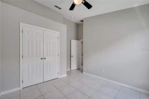 Villa ou maison à vendre à Kissimmee, Floride: 4 chambres, 175.96 m2 № 1803241 - photo 13