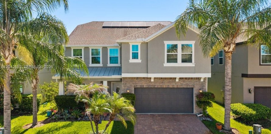 House in Winter Garden, Florida 5 bedrooms, 293.94 sq.m. № 2259988