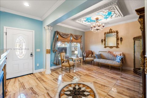 House in Winter Garden, Florida 5 bedrooms, 293.94 sq.m. № 2259988 - photo 17