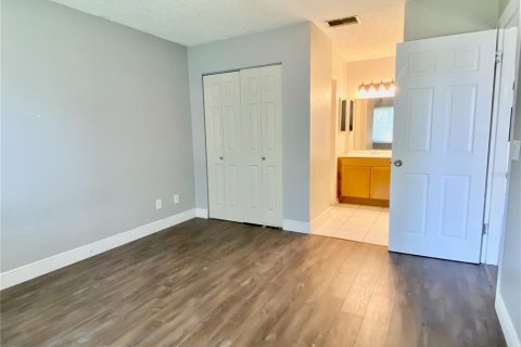 Condominio en alquiler en Zephyrhills, Florida, 2 dormitorios, 80.27 m2 № 1680950 - foto 14