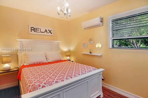 Appartement à louer à Hollywood, Floride: 1 chambre № 1995888 - photo 4