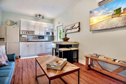 Appartement à louer à Hollywood, Floride: 1 chambre № 1995888 - photo 5