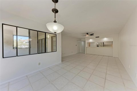 Condominio en alquiler en Sarasota, Florida, 2 dormitorios, 117.06 m2 № 1778463 - foto 21