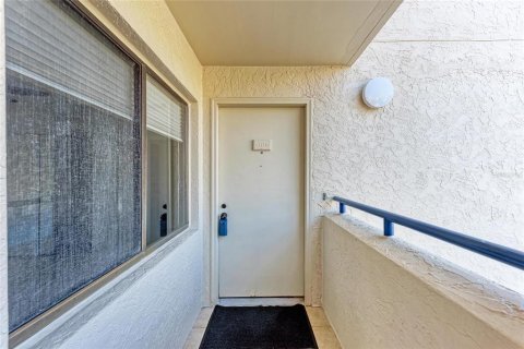 Condominio en alquiler en Sarasota, Florida, 2 dormitorios, 117.06 m2 № 1778463 - foto 5