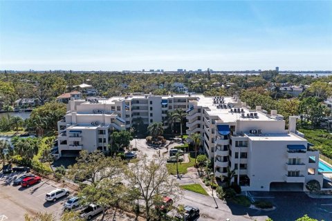 Condominio en alquiler en Sarasota, Florida, 2 dormitorios, 117.06 m2 № 1778463 - foto 4