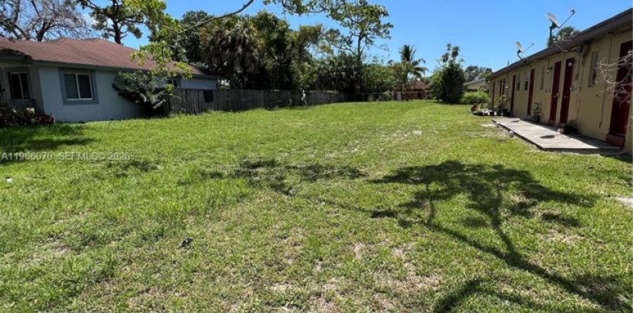 Land in Fort Lauderdale, Florida № 2027579