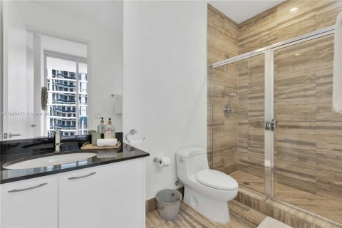 Copropriété à louer à Sunny Isles Beach, Floride: 3 chambres, 183.39 m2 № 1887848 - photo 15