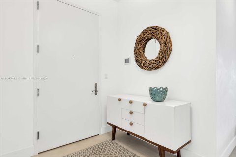 Copropriété à louer à Sunny Isles Beach, Floride: 3 chambres, 183.39 m2 № 1887848 - photo 27