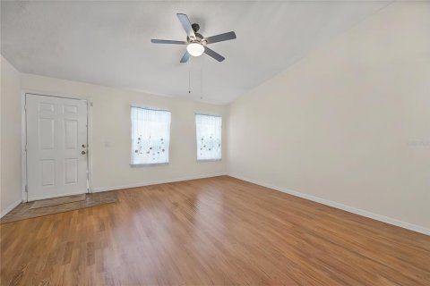 Casa en venta en Spring Hill, Florida, 4 dormitorios, 196.02 m2 № 1895181 - foto 7