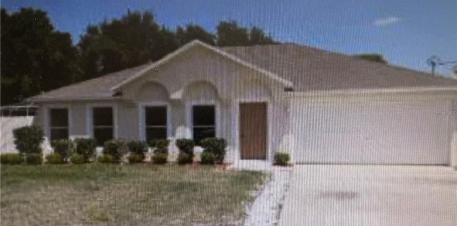 House in Spring Hill, Florida 4 bedrooms, 196.02 sq.m. № 1895181