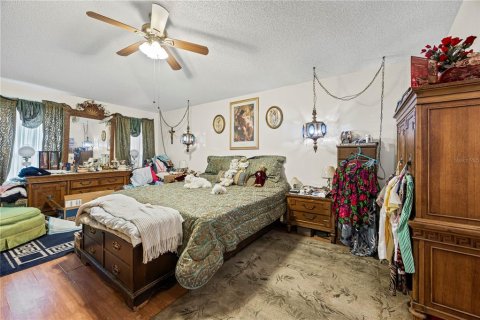 Casa en venta en Spring Hill, Florida, 4 dormitorios, 196.02 m2 № 1895181 - foto 21