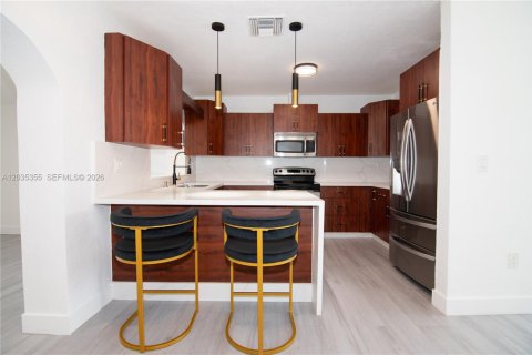 Купить виллу или дом в Майами, Флорида 3 спальни, 161.65м2, № 2087814 - фото 23