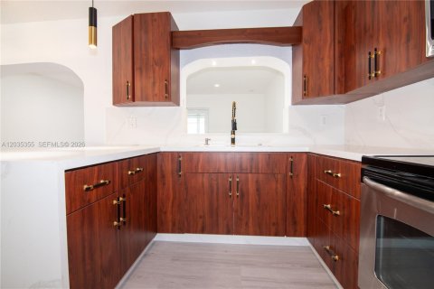 Купить виллу или дом в Майами, Флорида 3 спальни, 161.65м2, № 2087814 - фото 25