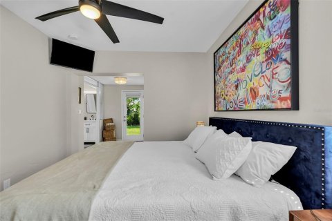 Casa en venta en Saint Pete Beach, Florida, 3 dormitorios, 109.81 m2 № 2217690 - foto 12