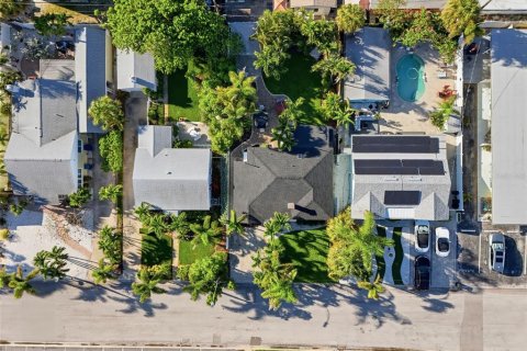Casa en venta en Saint Pete Beach, Florida, 3 dormitorios, 109.81 m2 № 2217690 - foto 29