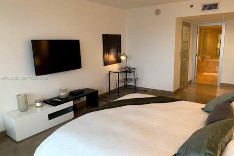 Copropriété à vendre à Hallandale Beach, Floride: 2 chambres, 135.45 m2 № 2045425 - photo 20