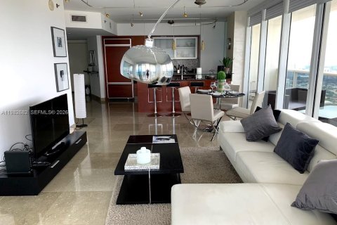 Copropriété à vendre à Hallandale Beach, Floride: 2 chambres, 135.45 m2 № 2045425 - photo 18