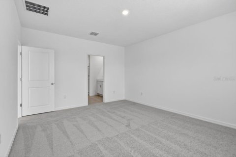Casa en venta en Groveland, Florida, 4 dormitorios, 171.68 m2 № 2238293 - foto 13