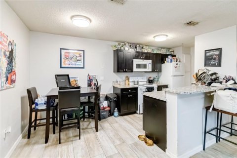 Condominio en venta en Altamonte Springs, Florida, 2 dormitorios, 94.67 m2 № 1438939 - foto 7